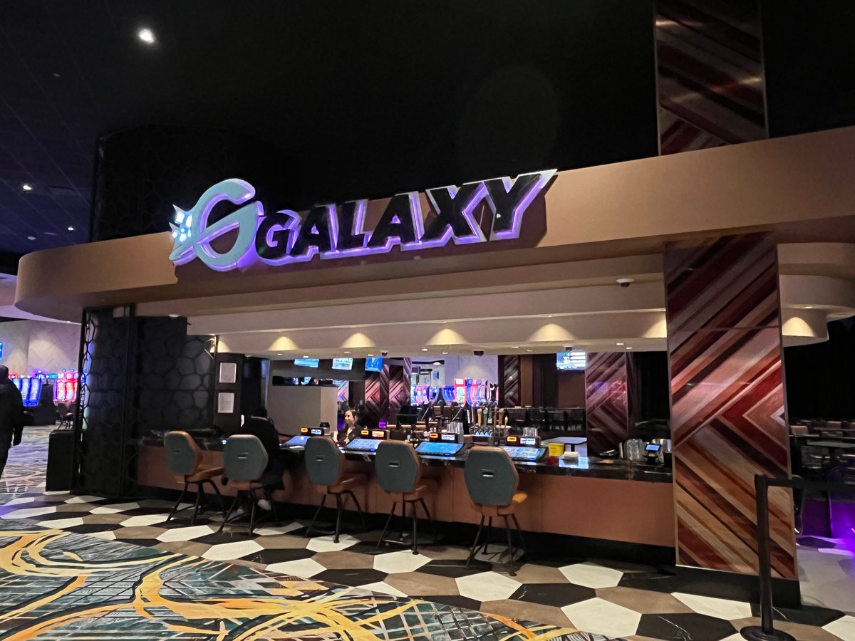Galaxy Bar - Casino Bar - Right Bar